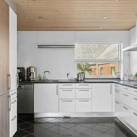 Dom wakacyjny Renovated House With View And Large Terrace Galten
