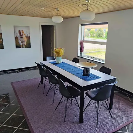 Renovated House With View And Large Terrace Dom wakacyjny *